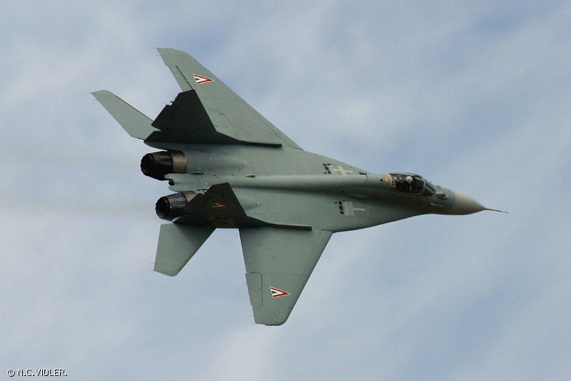 f169.jpg
